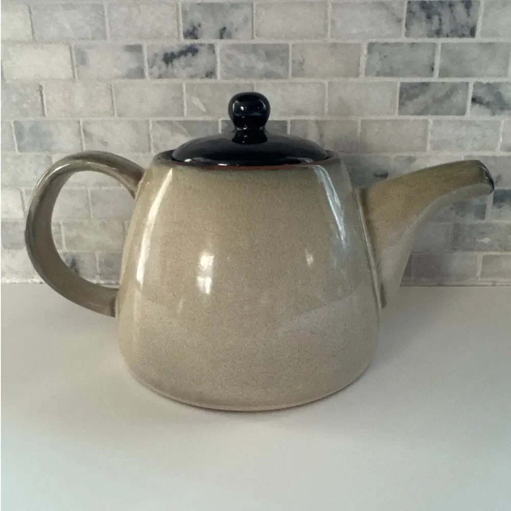 Ireland's Irish Tara pottery Tea Set- tea pot, jug, sugar bowl and two cups
